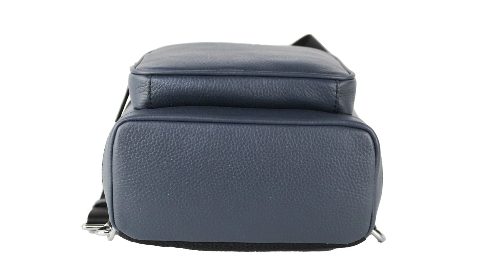 Michael Kors Mens Cooper Medium Pebbled Leather Navy Commuter Slingpack Book Bag