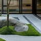 thumbnail image 1 of Decoración de paisaje de roca artificial, adornos fotográficos, artesanías, escultura decorativa de piedra artificial con textura natural para césped, 20x13x13cm, 1 of 8