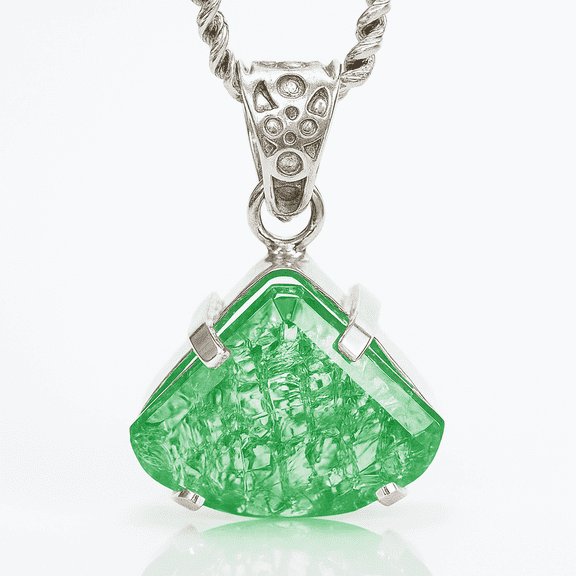 Natural Green Emerald 33.5 Ct CERTIFIED 925 Sterling Silver Fancy Cut Pendant