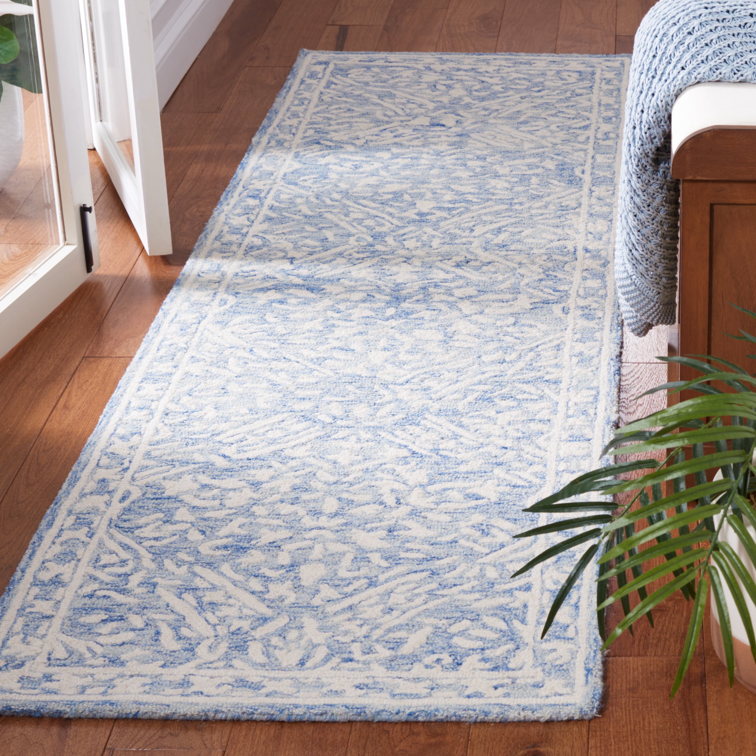 SAFAVIEH Micro-Loop Carmella Oriental Wool Runner Rug, Blue/Ivory, 2'3" x 8'