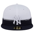 thumbnail image 2 of Men's New Era  Navy/White New York Yankees Paint Stroke 59FIFTY-Fitted Hat, 2 of 5