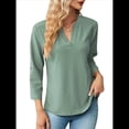 thumbnail image 2 of Blusas Elegantes e Informales para Mujer, Camisetas de 3/4 con Cuello en V y Mangas Enrollables. Verde Oscuro M, 2 of 10