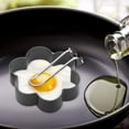 thumbnail image 3 of Modelo para freír huevos, utensilio de cocina doméstico con mango para el desayuno. Tipo de flor, 3 of 8