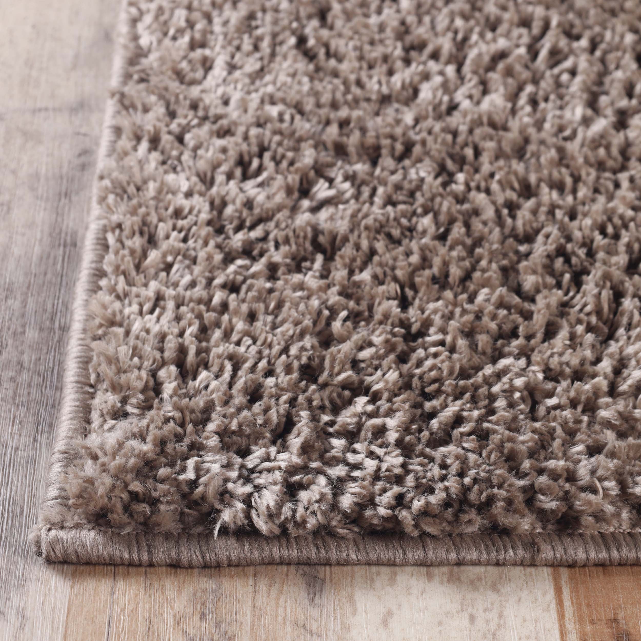 BNM Solid Indoor Shag Runner or Area Rug, 4' x 6', Taupe