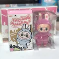 thumbnail image 4 of Figura de PVC con forma de macarrón esmaltado en forma de corazón de Labubu The Monsters, adorno de mesa, muñeco kawaii, regalo de Navidad para niños, 4 of 5