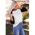thumbnail image 4 of ABPHQTO Top de jersey de manga raglán con bloques de color negro para mujer, 4 of 5
