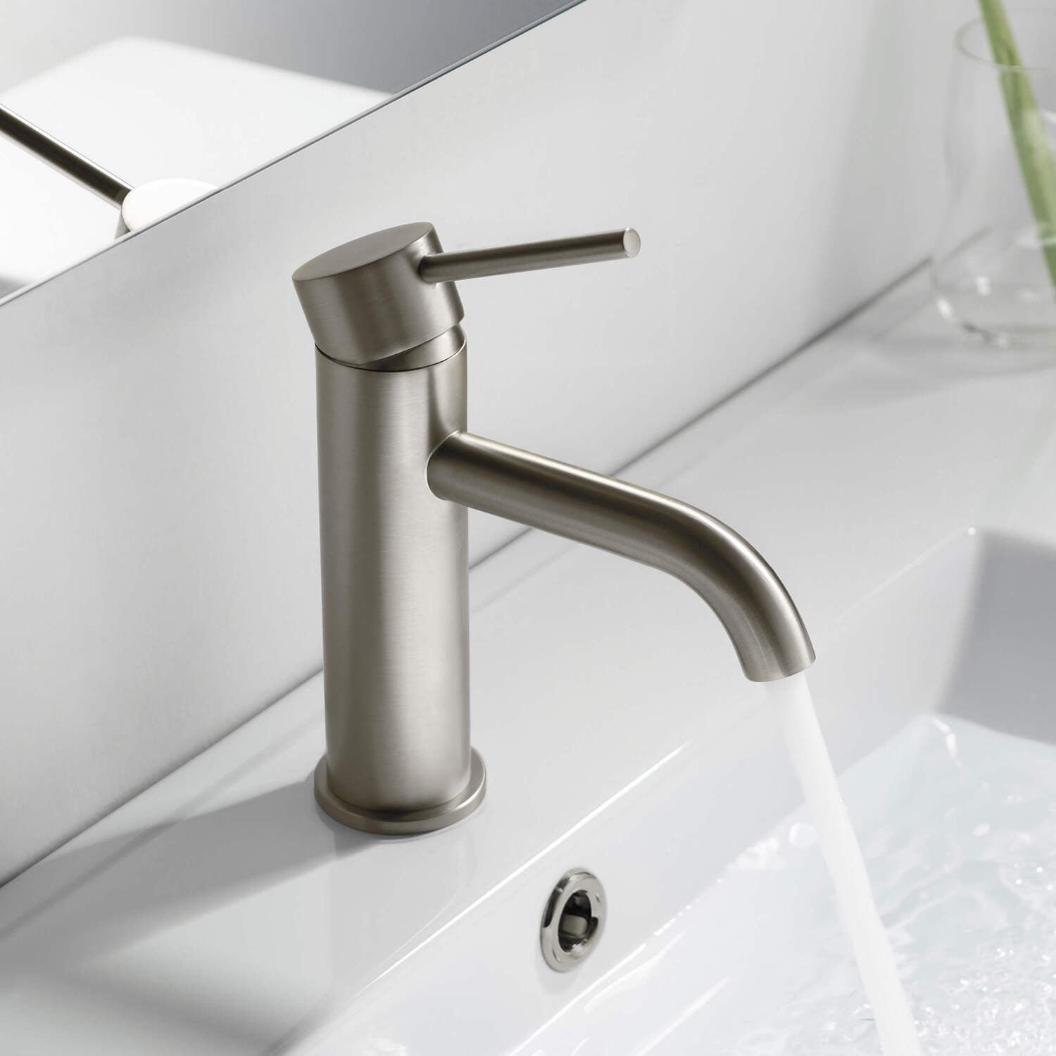 Kibi Single Handle Bathroom Sink Faucet with Pop Up Drain