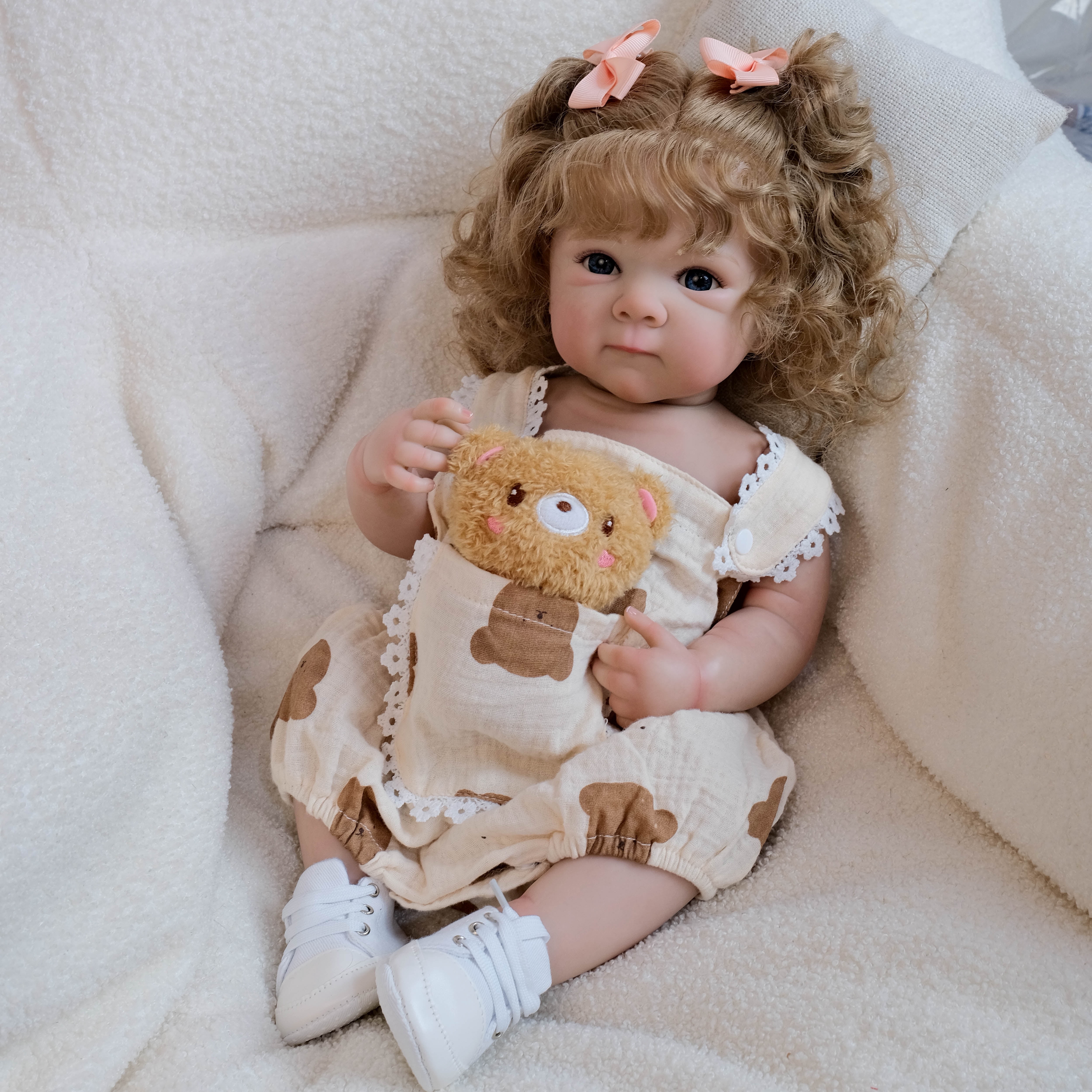 Lifelike Reborn Baby Dolls Girl - 18" Realistic Newborn Baby Dolls with Poseable Body, Real Life Baby Dolls with Accessories for 3+ Year Old