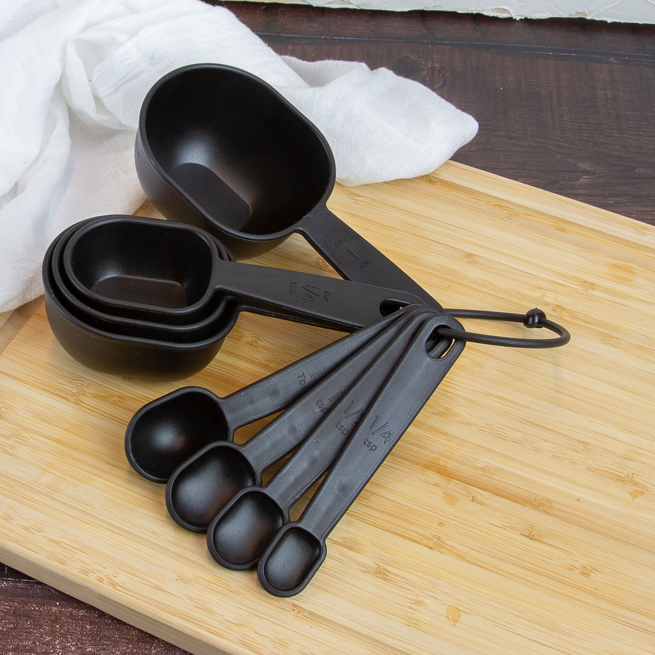 Mainstays 8-Piece Measuring Cup & Spoon Set, Raised Measurements, Black,  Polypropylene