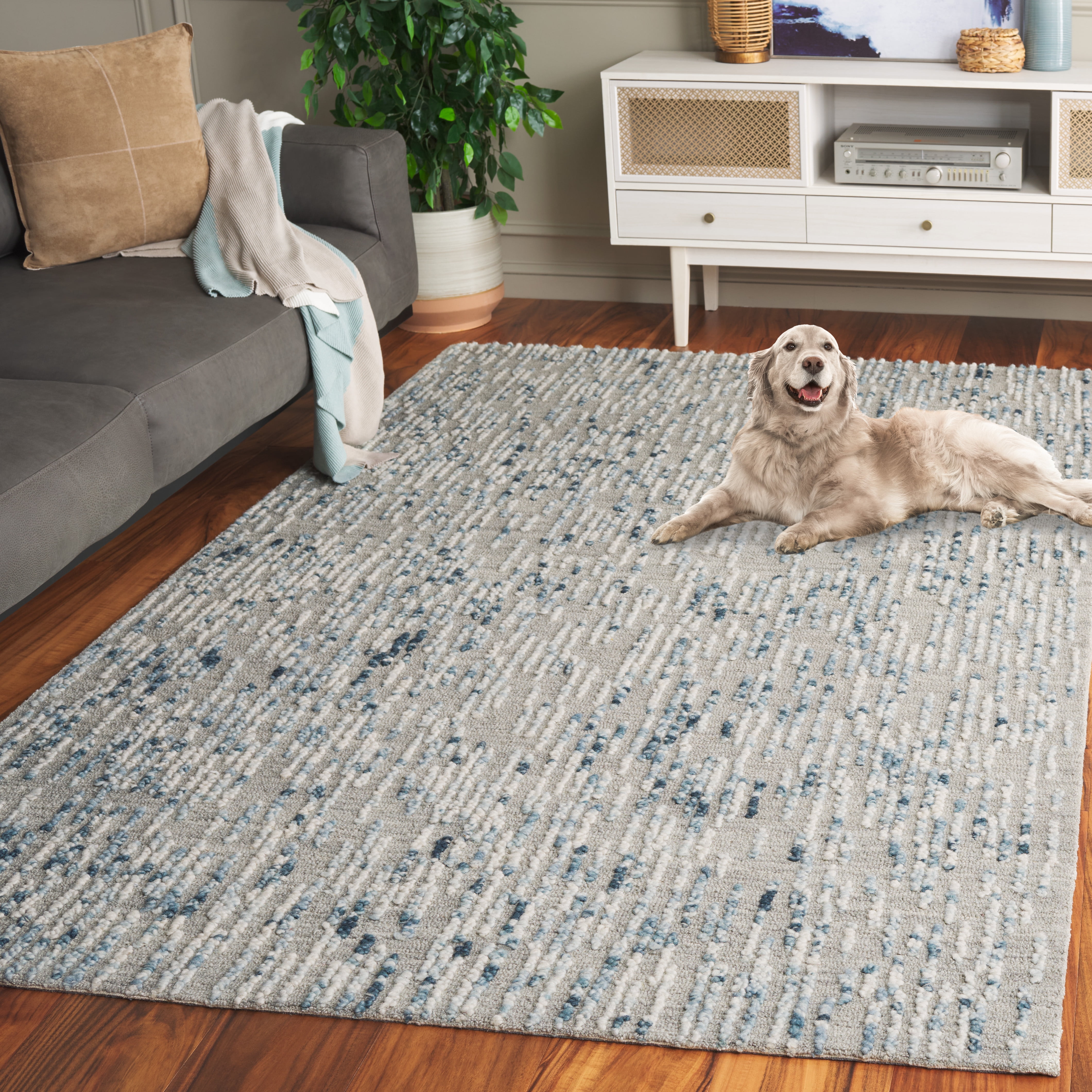 SAFAVIEH Abstract Elijah Striped Geometric Area Rug, Gray/Blue, 4' x 6'