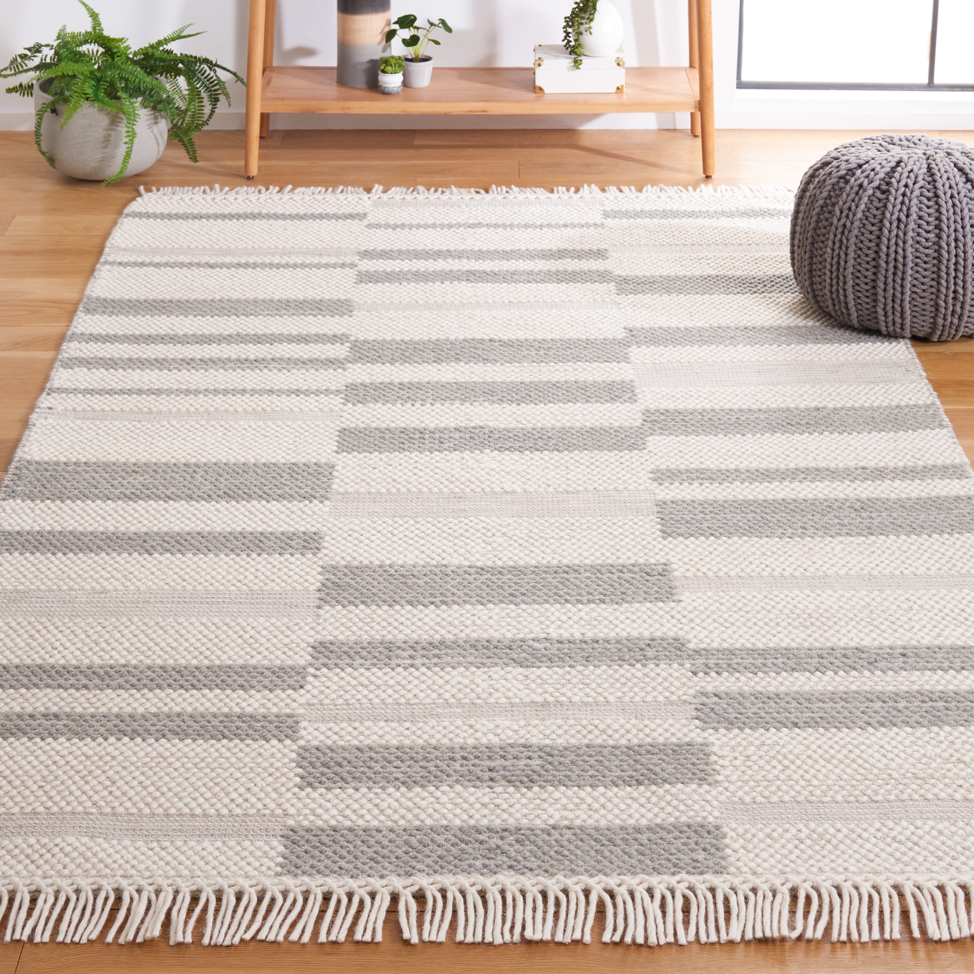 SAFAVIEH Natura Qendro Striped Area Rug, Ivory/Grey, 6' x 9'