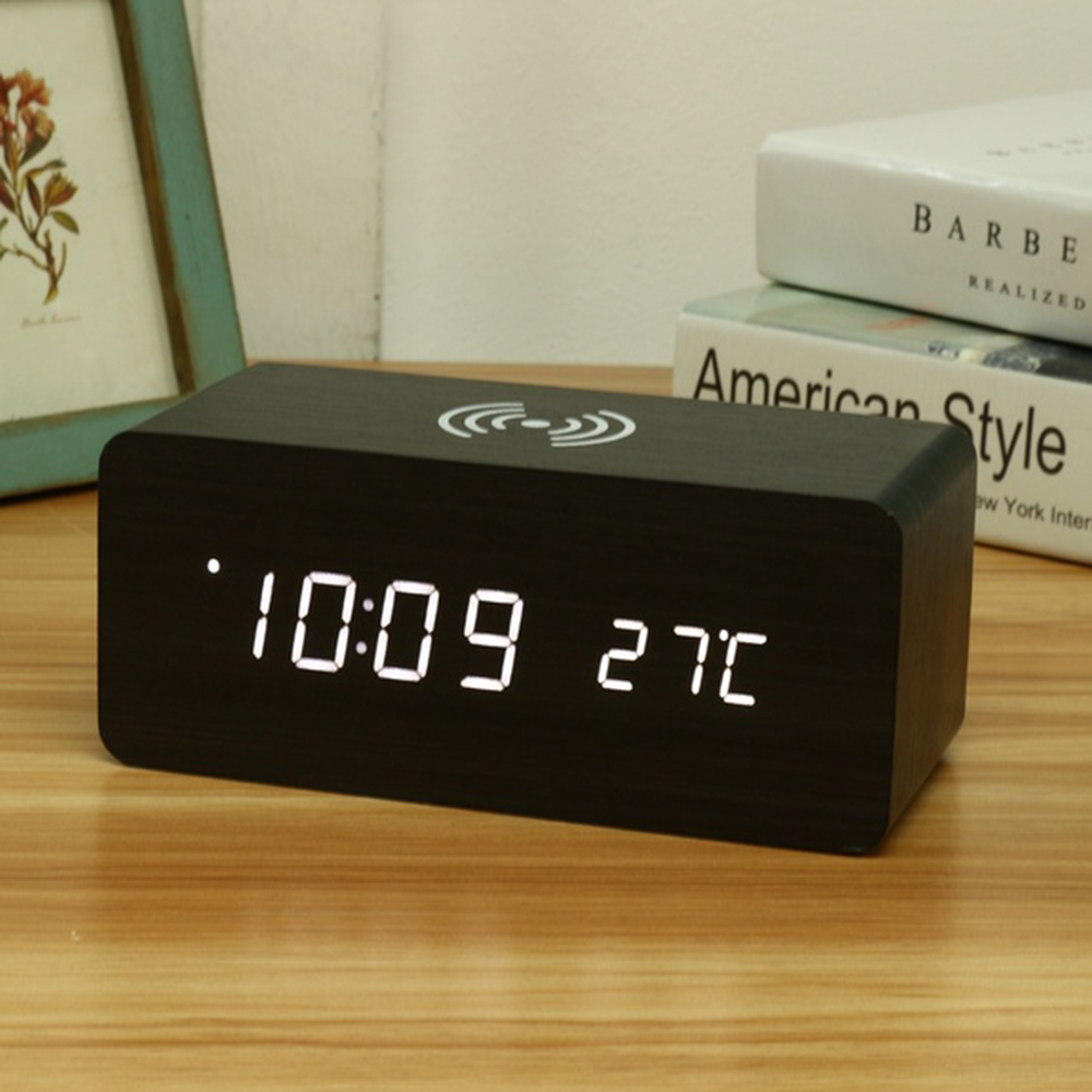 Alarm clock charging station - ladercal