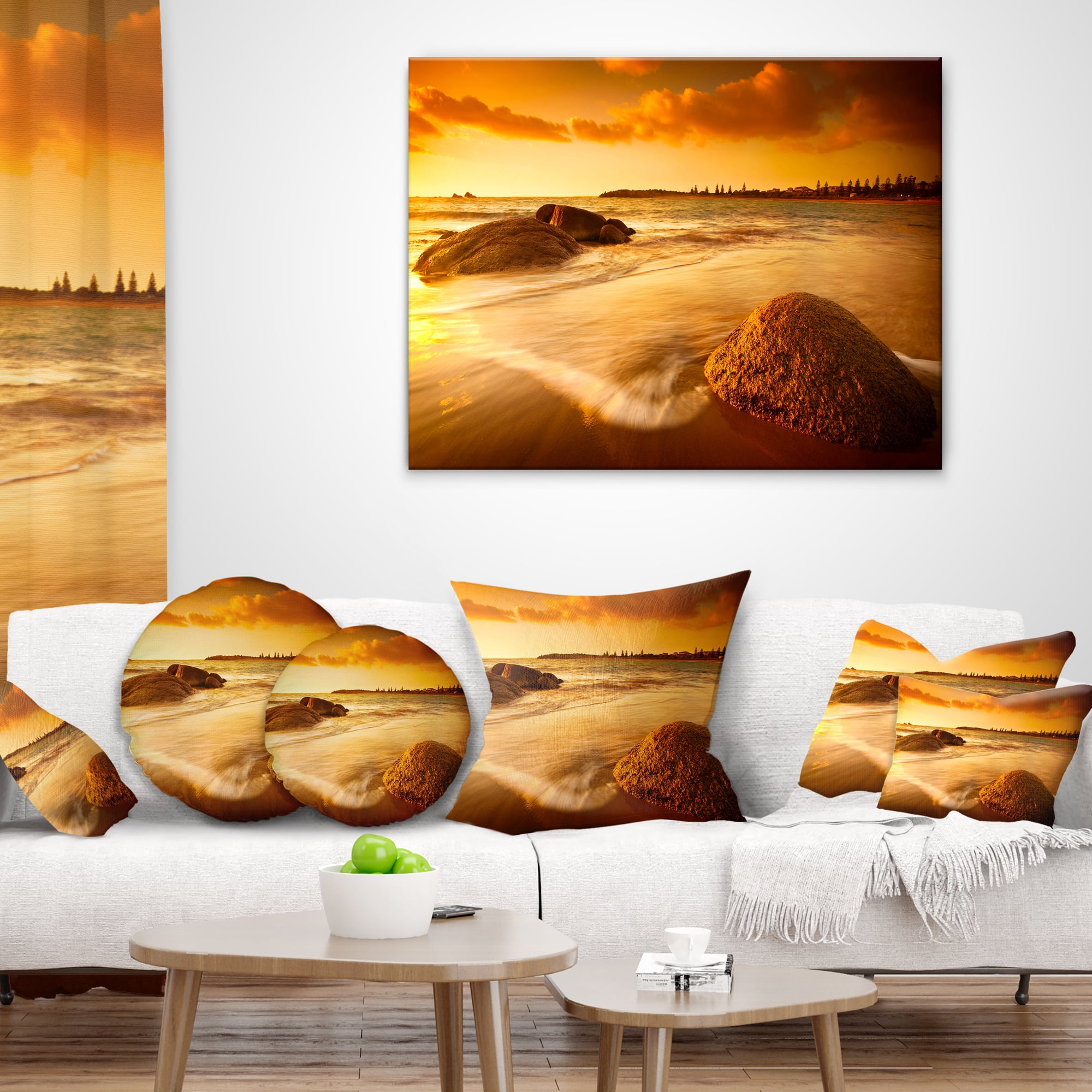 Designart Sun Tinted Beach - Photography Throw Pillow - 16x16