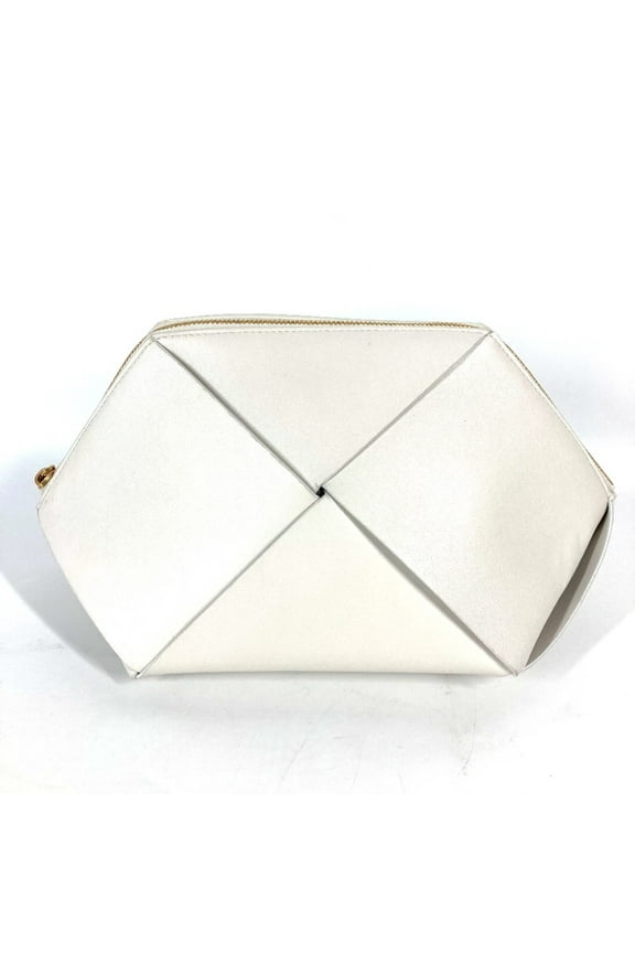 Pre-Owned BOTTEGA VENETA 666696 Maxi Intrecciato Clutch bag Pouch White (Good)