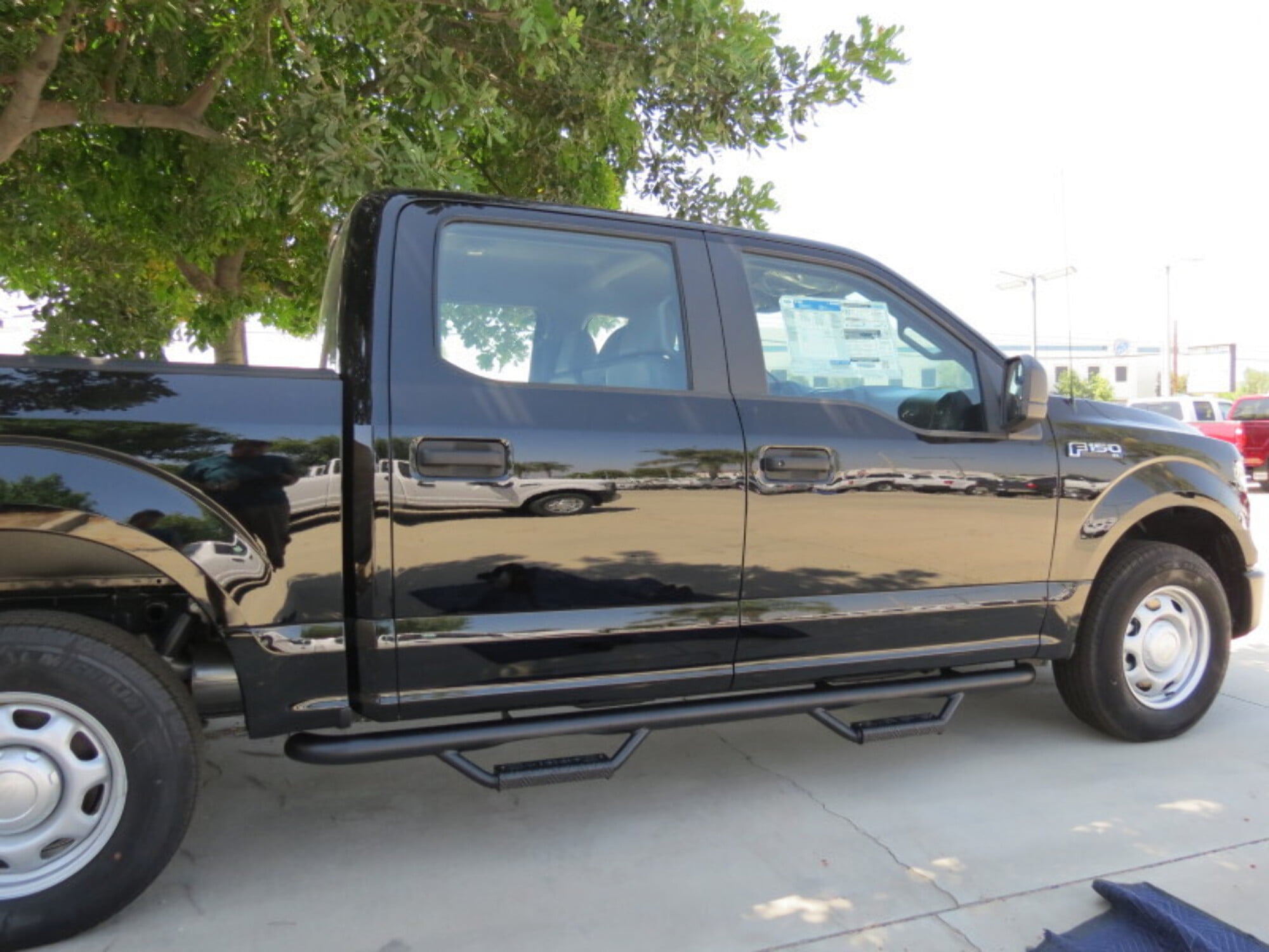 RBP RX-7 Series Step Bar – Black Nerf Bars For Trucks & SUVs, Easy Installation - View #7
