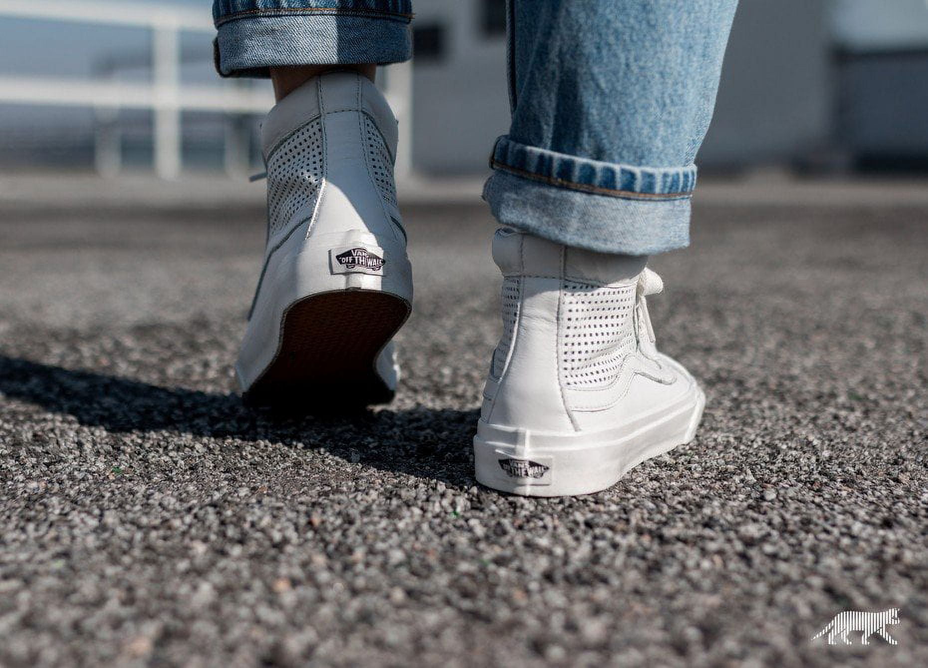 Vans sk8 hi outlet slim on feet