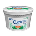 thumbnail image 1 of Cera de soja para exteriores Candle Cutter con aceite de citronela, 325 ml, 1 of 7