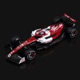 thumbnail image 2 of Bburago-coche de carreras modelo Alfa Romeo 2022 F1, escala 1:43, C42 #24 Guanyu Zhou #77 Valtteri Bottas, juguete de colección, regalo Fivean unisex, 2 of 2