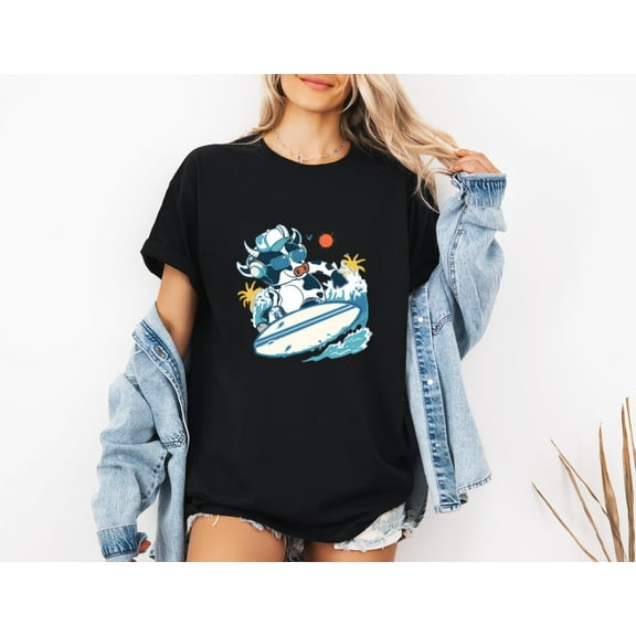 Funny Cow Surfing On A Surfboard Summer Beach Vibe Unisex T-Shirt