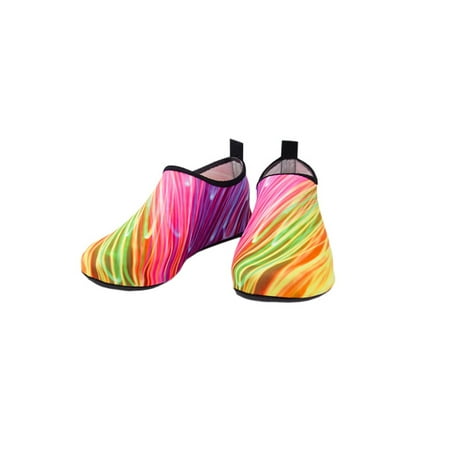 

Tenmix Unisex Beach Shoe Rubber Soft Sole Aqua Socks Barefoot Water Shoes Quick Dry Sock Sneakers Women Men Breathable Anti-Slip Green Laser Strip 5.5-6
