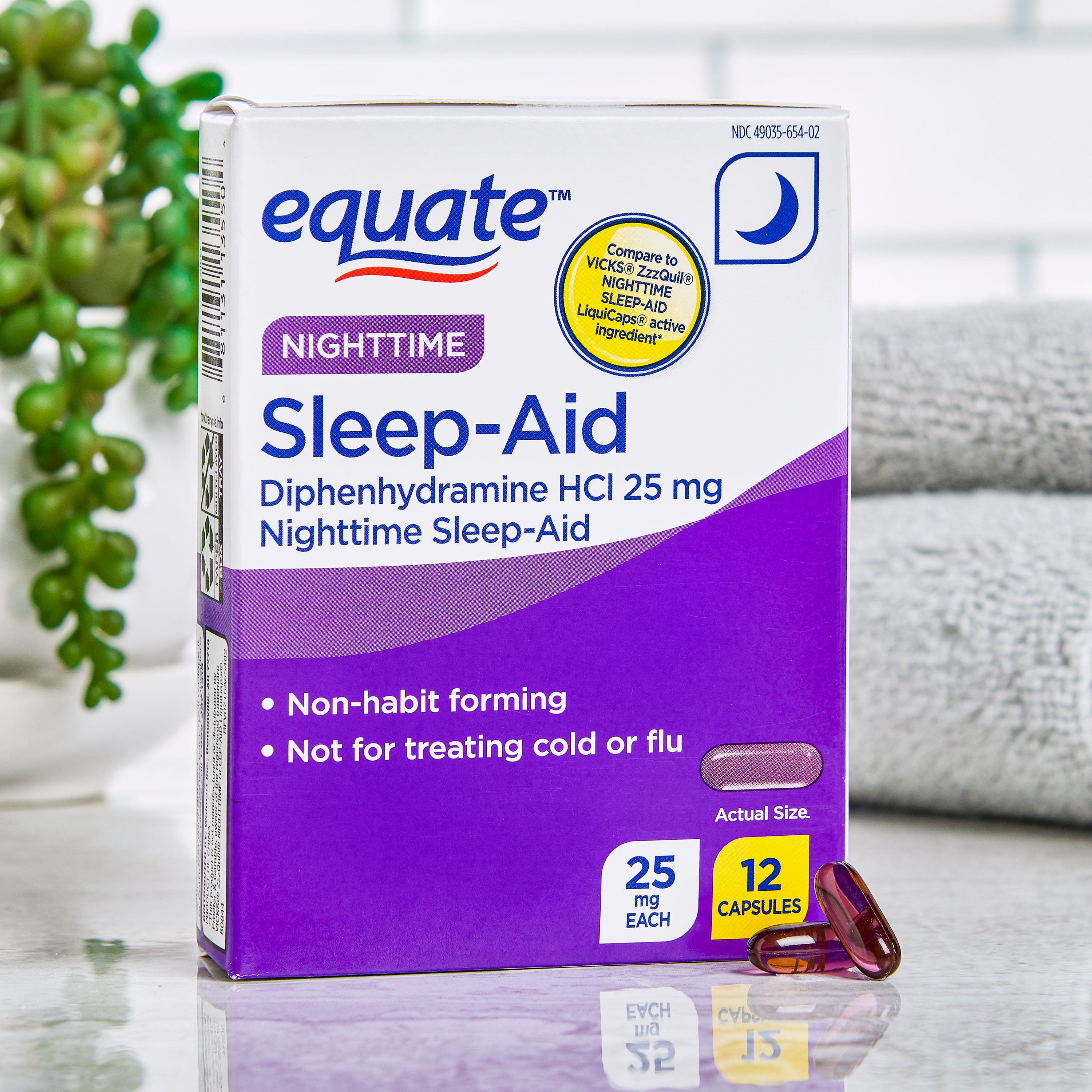 Equate NightTime Sleep-Aid Diphenhydramine Capsules, 25 mg, 12 Ct