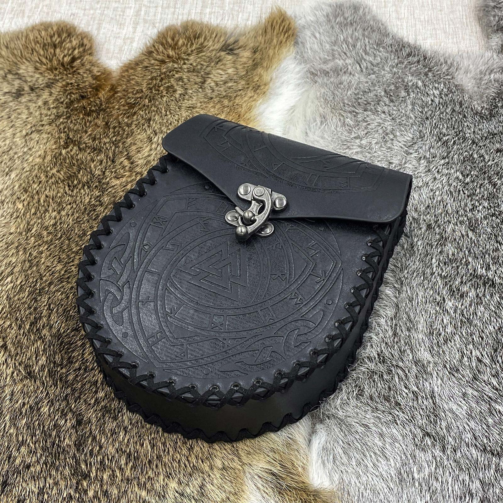 BIBABLYKE Portable Fanny Pack Bag Medieval Leathers Belt Pouch Vintage Embossed Purse Renaissance Dices Bag Cosplay Supplies