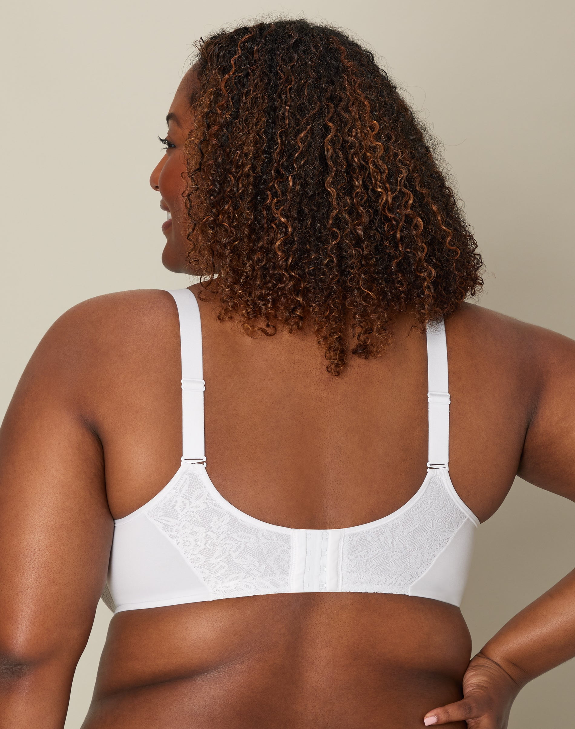 Women's Playtex 4833 Ultra Soft No Poke Dreamwire Underwire Bra (White 38DD)