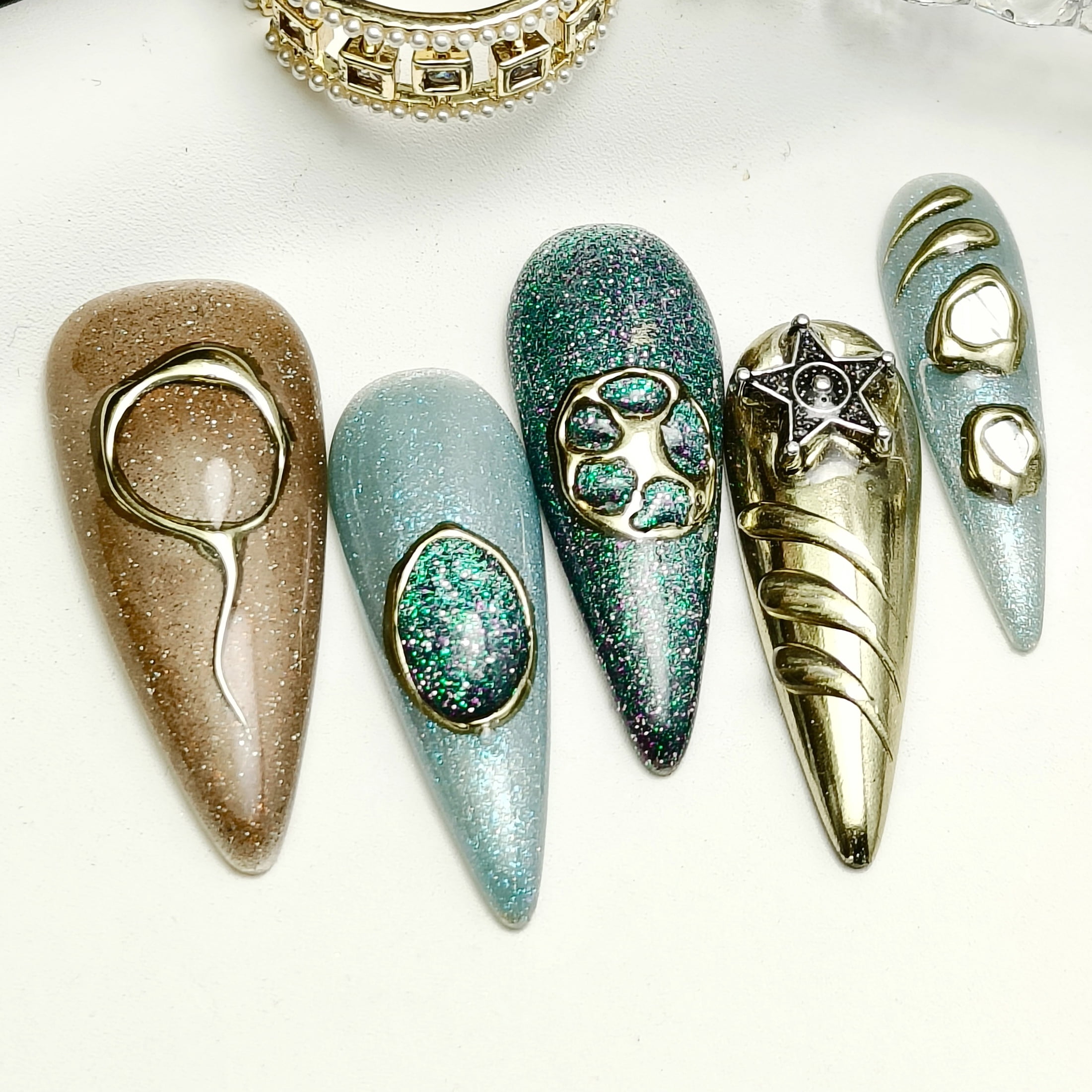 10pcs Stiletto Press on Nails Long Length Mint Green Champagne Gold Handmade False Nails with 3D Metal Star Abstract Design for Women