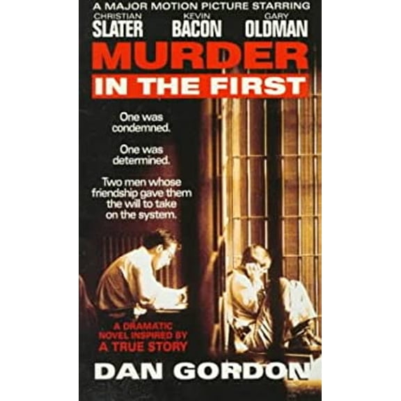 Pre-Owned Murder in the First (Paperback) 0312955324 9780312955328