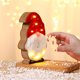 thumbnail image 4 of Muñeca Sin Rostro Luminosa De Madera Decoraciones Para El Hogar Adornos Brillantes De Enanos De Navidad Para El Día De La Independencia De Pascua Halloween Kearding HA037828-00, 4 of 6