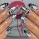 thumbnail image 1 of 24 piezas de uñas postizas con forma de almendra para Halloween, cobertura completa, serpiente, demonio, S, 1 of 5