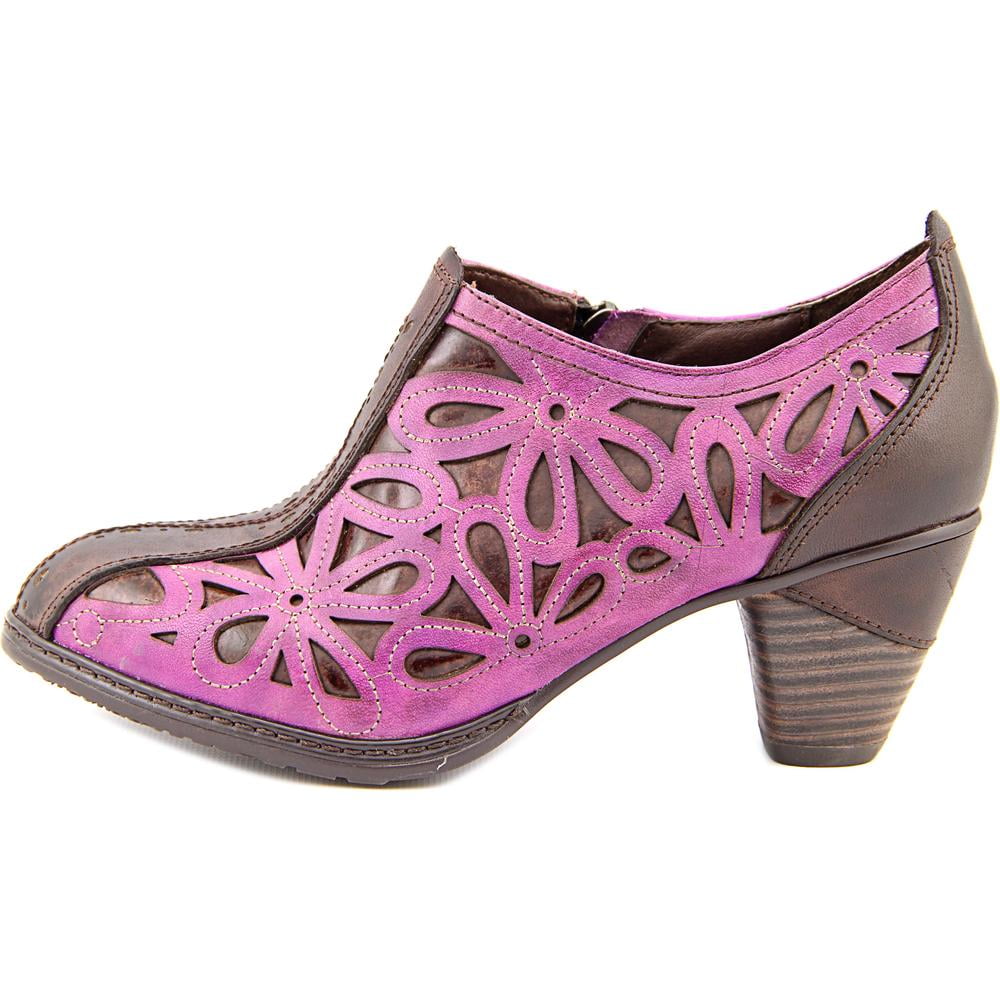 L'Artiste by Spring Step Arabella Round Toe Leather Ankle Boot L'Artiste by Spring Step Arabella Round Toe Leather Ankle Boot