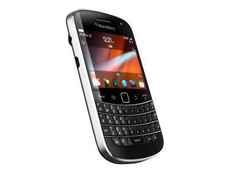 BlackBerry Bold 9900 8 GB Smartphone, 2.8