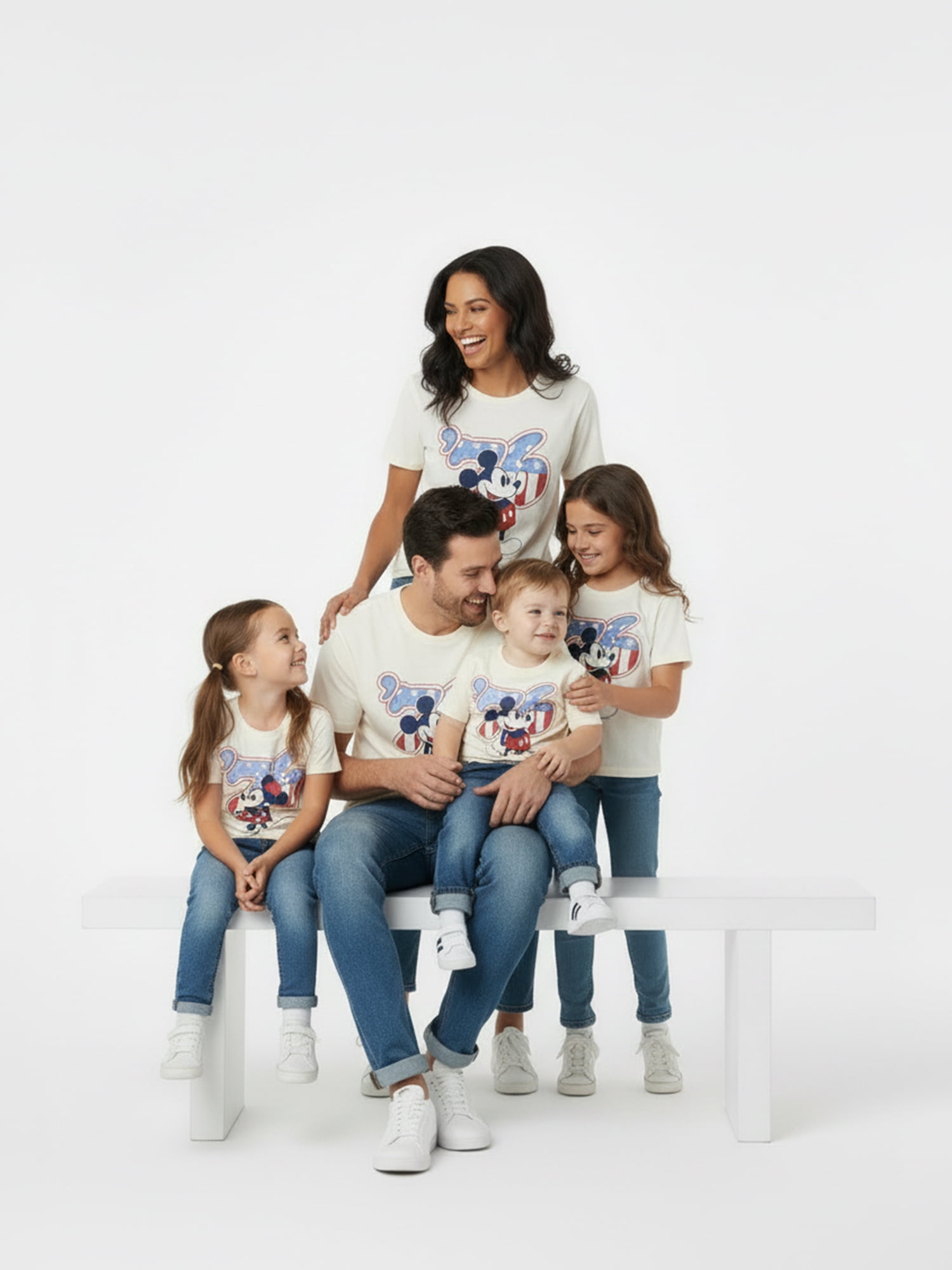 Minnie Mouse Girls 76 Patriotic Americana Graphic Tee, Sizes 4-18