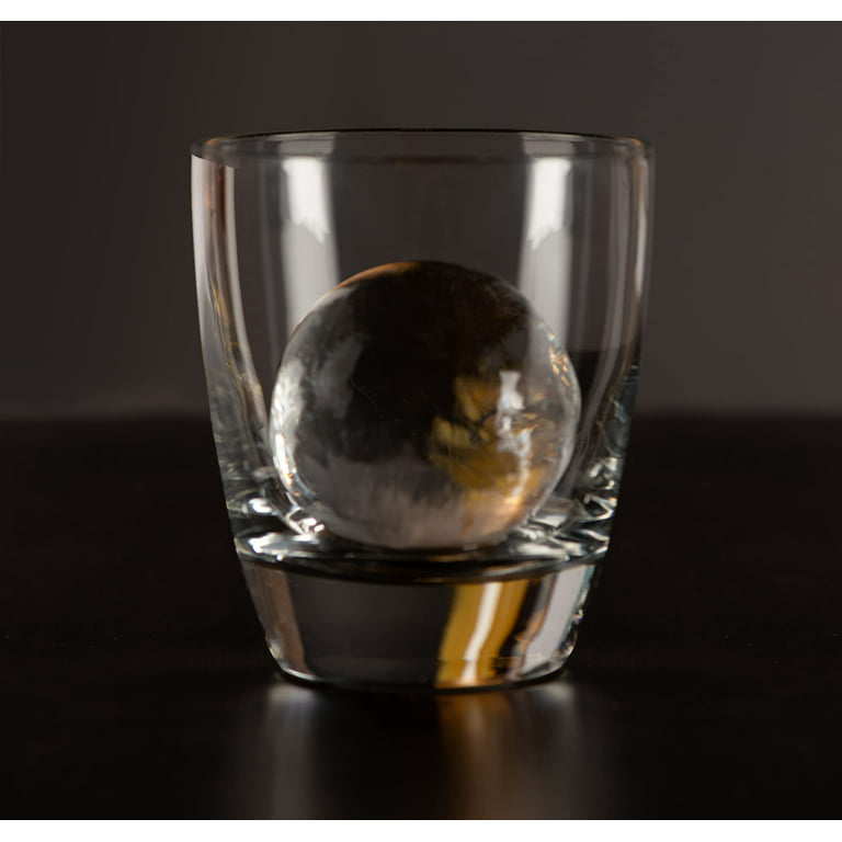 CRYSTAL-CLEAR ICE BALL MAKER