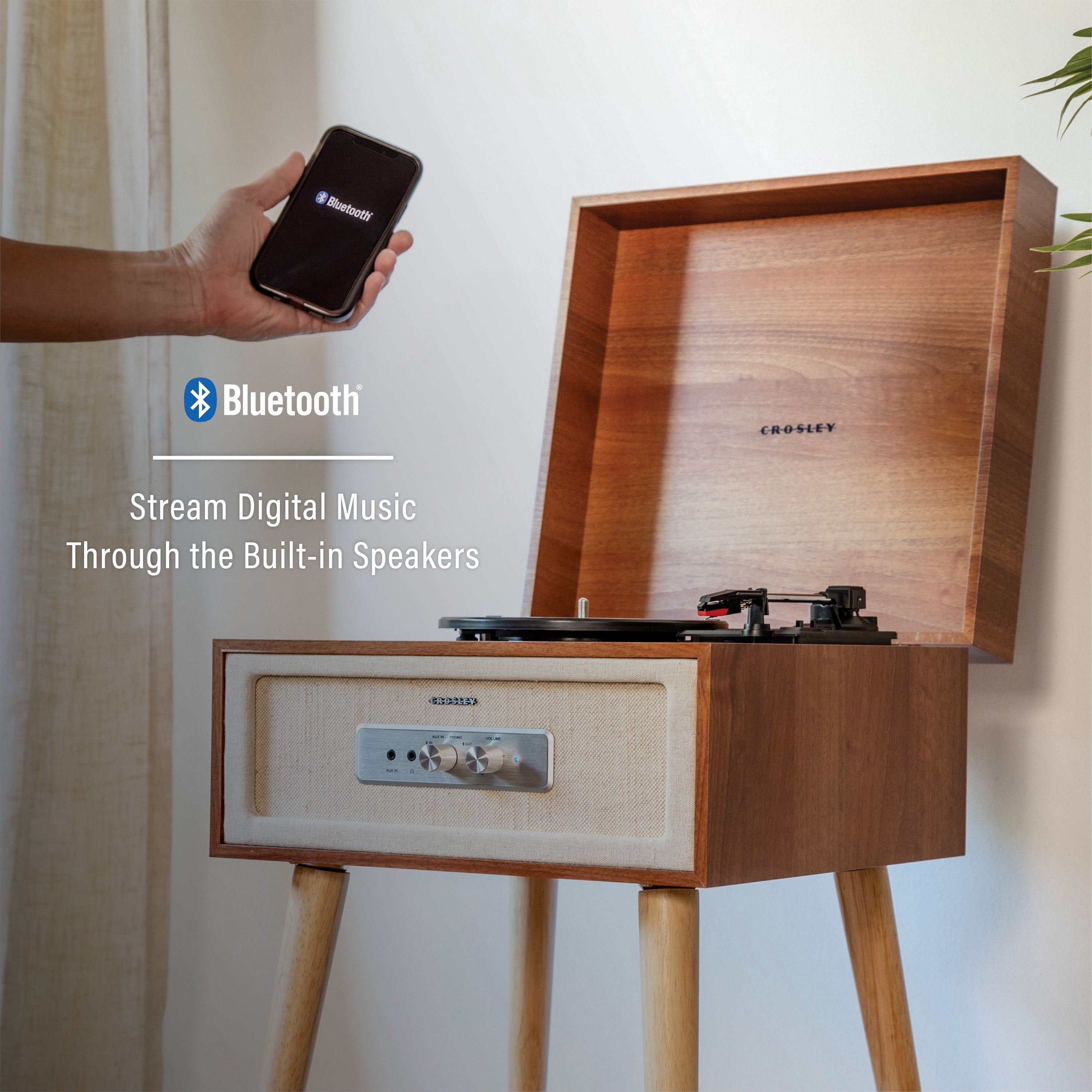 Crosley Rohe Record Player In Natural