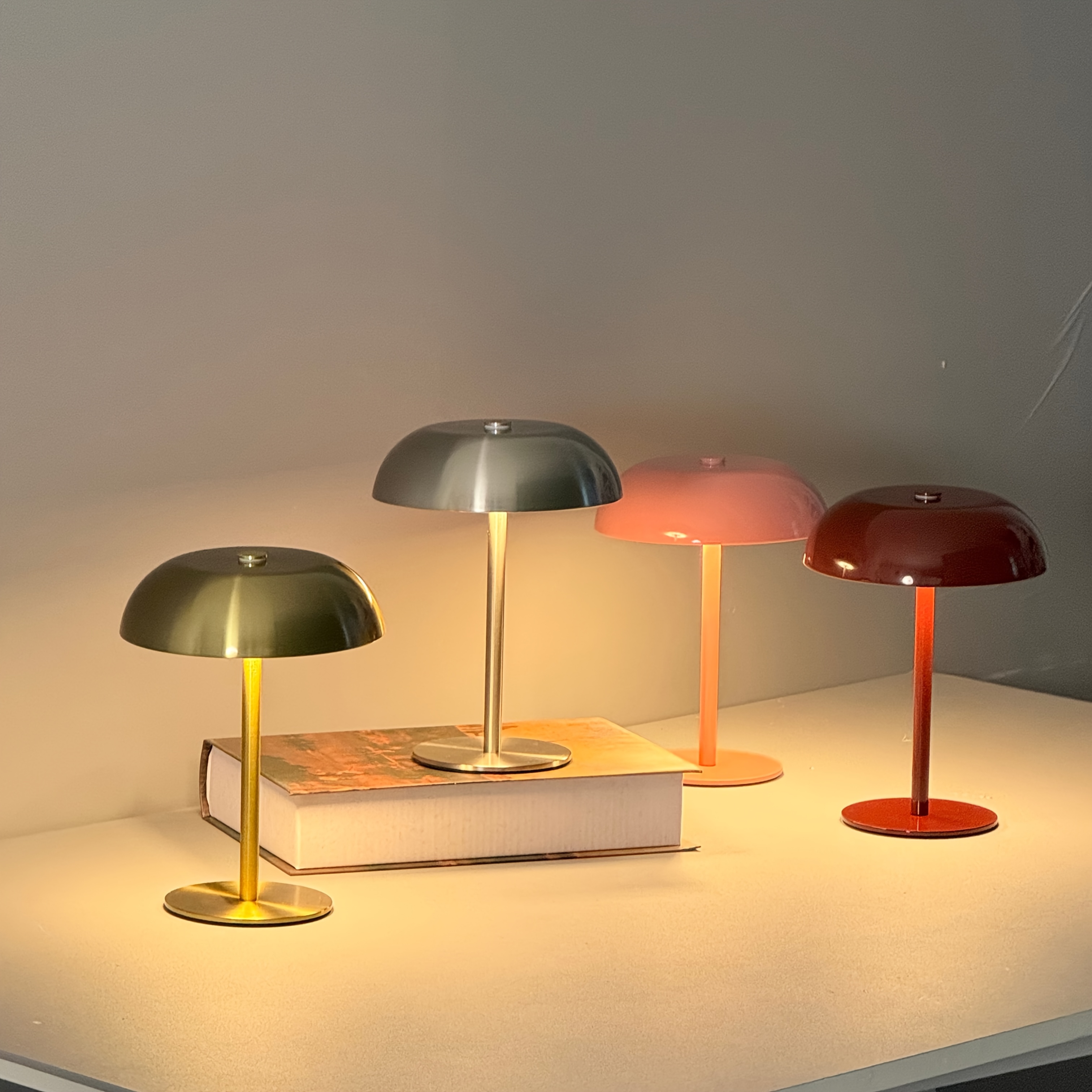 1pc Modern Minimalist Desk Lamp - Cordless Rechargeable Table Lamp with Touch Control, Adjustable Brightness & Color Temperature, Brushed Metal Base & Drum Shade, Battery-powered For Office