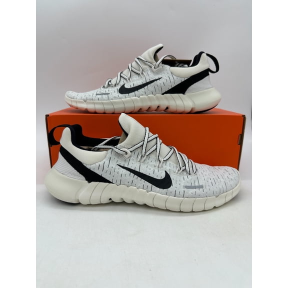 Nike Free Run 5.0 Next Nature Men's size 8 White Black Running Shoe CZ1884 010