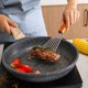 thumbnail image 4 of 2X Espátula de Pescado de Acero Inoxidable, Espátula de Pescado con Manejar de Madera, Espátula de Acero Inoxidable, Espátula de Metal de Cocina para Freír, 4 of 9