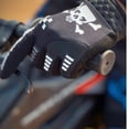 thumbnail image 4 of 1 Pair Spring/Fall Lightweight Unisex Cycling Gloves Anti-slip fingertip design Breathable cycling gloves Suitable for mountain bikes/off-road motorcycles/racing off-road motorcycles【 Black/White 】, 4 of 9