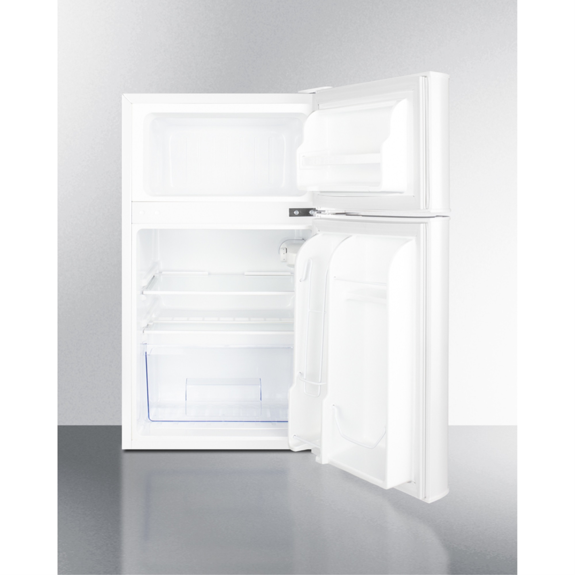 MomCube breast milk refrigerator-freezer for home use