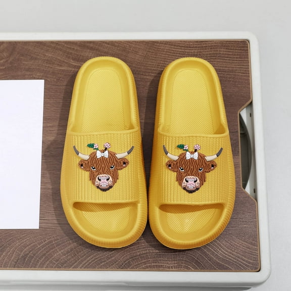 Heisall Slippers for Men and Women Indoor Cartoon Cow Print Non-Slip Thick-Soled Soft-Soled Home Slippers with Comfortable Cushion