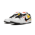 thumbnail image 2 of NIKE MENS SB Dunk Low "Tie-Dye Rayguns 2019 - White" BQ6832 101 from Stadium Goods, 2 of 6