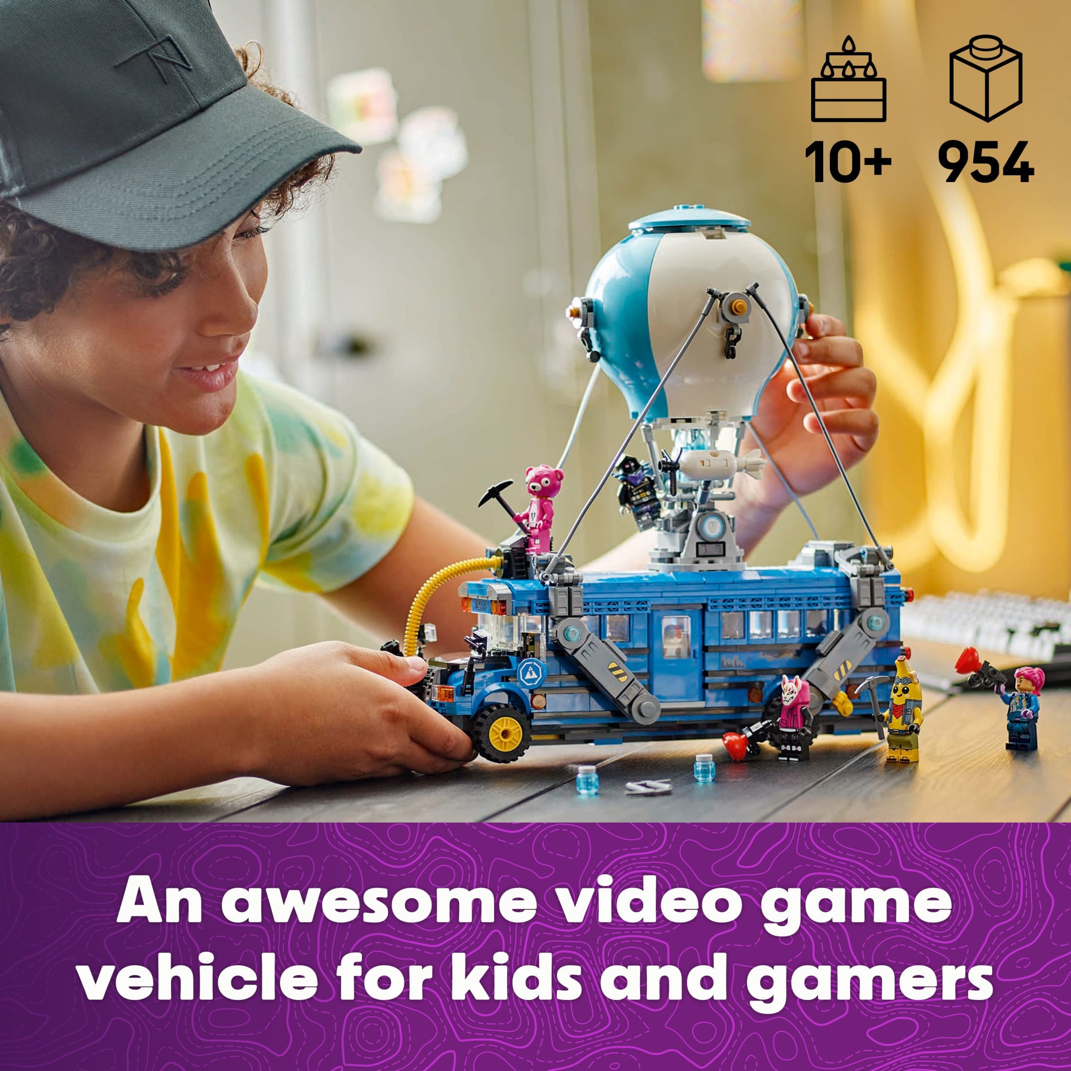 LEGO Fortnite Battle Bus - Juguete Coleccionable de Fortnite para Niños, Niñas y Niñas, Edades 10+ - Set de Juego de Imaginación con 9 Minifiguras del Videojuego - Ideas de Regalo para Fans - 77073 3