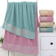 thumbnail image 1 of Pack de 3 Toallas De Medio Baño Surtidas 140x70cm Extra Suave y Absorbente. Mod. STY-25, 1 of 3