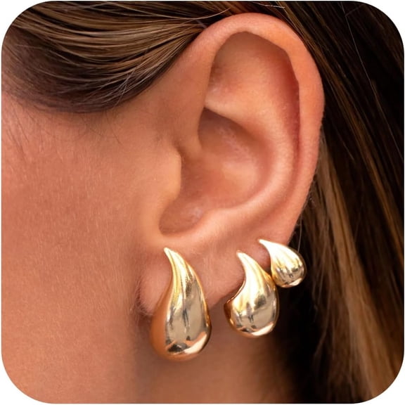 Chunky Small Gold Hoop Earrings Set For Women, Dainty 14K Gold Plated Huggie Earrings Stack For Women Trendy, Hypoallergenic Lightweight Thick Huggie Hoops Stackable Earrings For Women Gift [Z423]