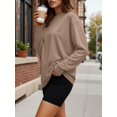 thumbnail image 3 of Camiseta Trendy Queen oversize de manga larga color caqui talla M, 3 of 6