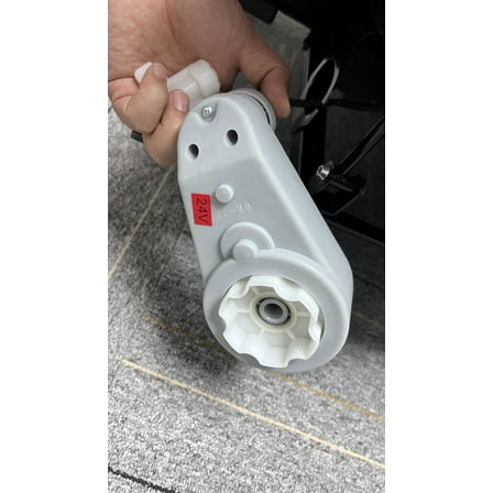 Yexmas Kids Ride on Car，Motor