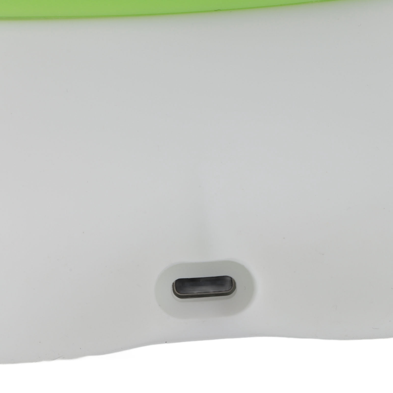 Yajisi Cute LED Night Light Tap Control Rechargeable 1.5W Decorative Scallion Shape Bedside Lamp for Baby Nursery Bedroom Kids Room (5.1 inches / 12.9 cm)