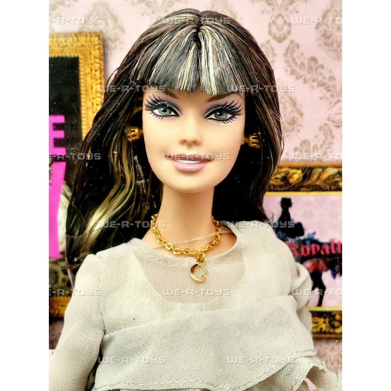 Juicy Couture Beverly Hills G&P Barbie Doll Giftset Gold Juicy Couture Beverly Hills G&P Barbie Doll Giftset Gold
